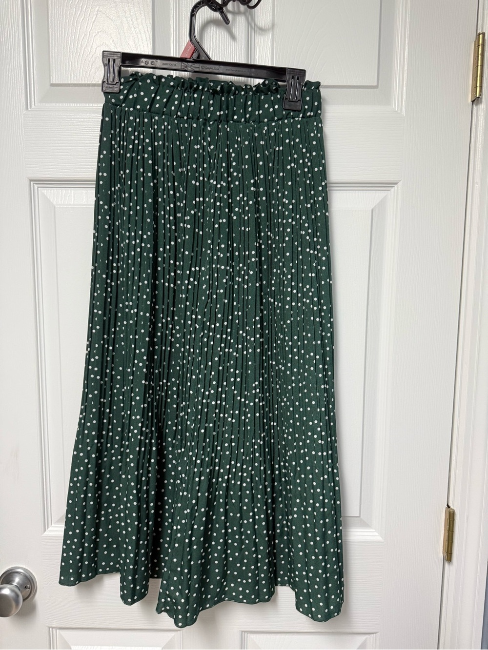 EXL Pleated Green Polka Dot Midi Skirt